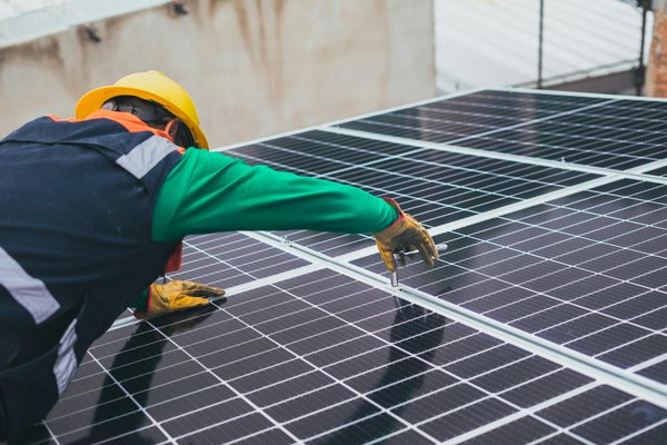 Panneau solaire photovoltaïque : une énergie propre et économique